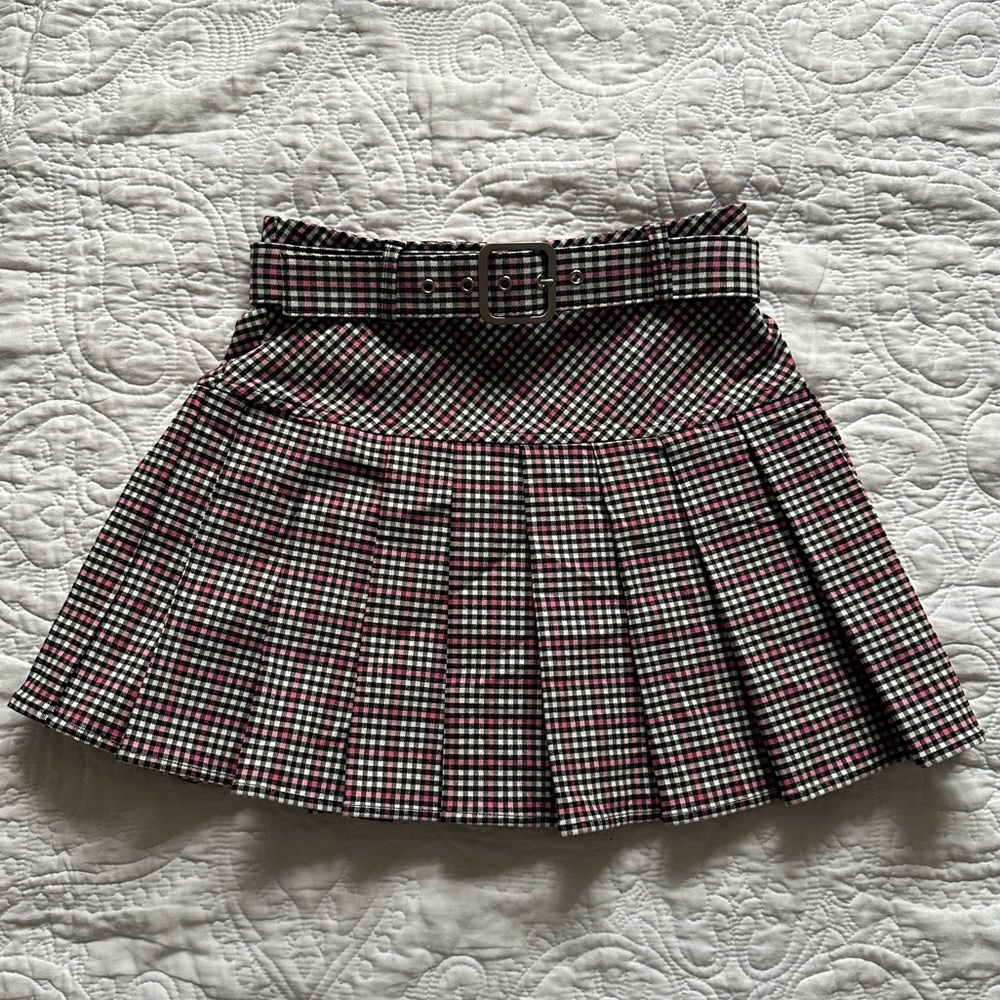 🦇Forever 21 Belted Mini Schoolgirl Skirt🦇